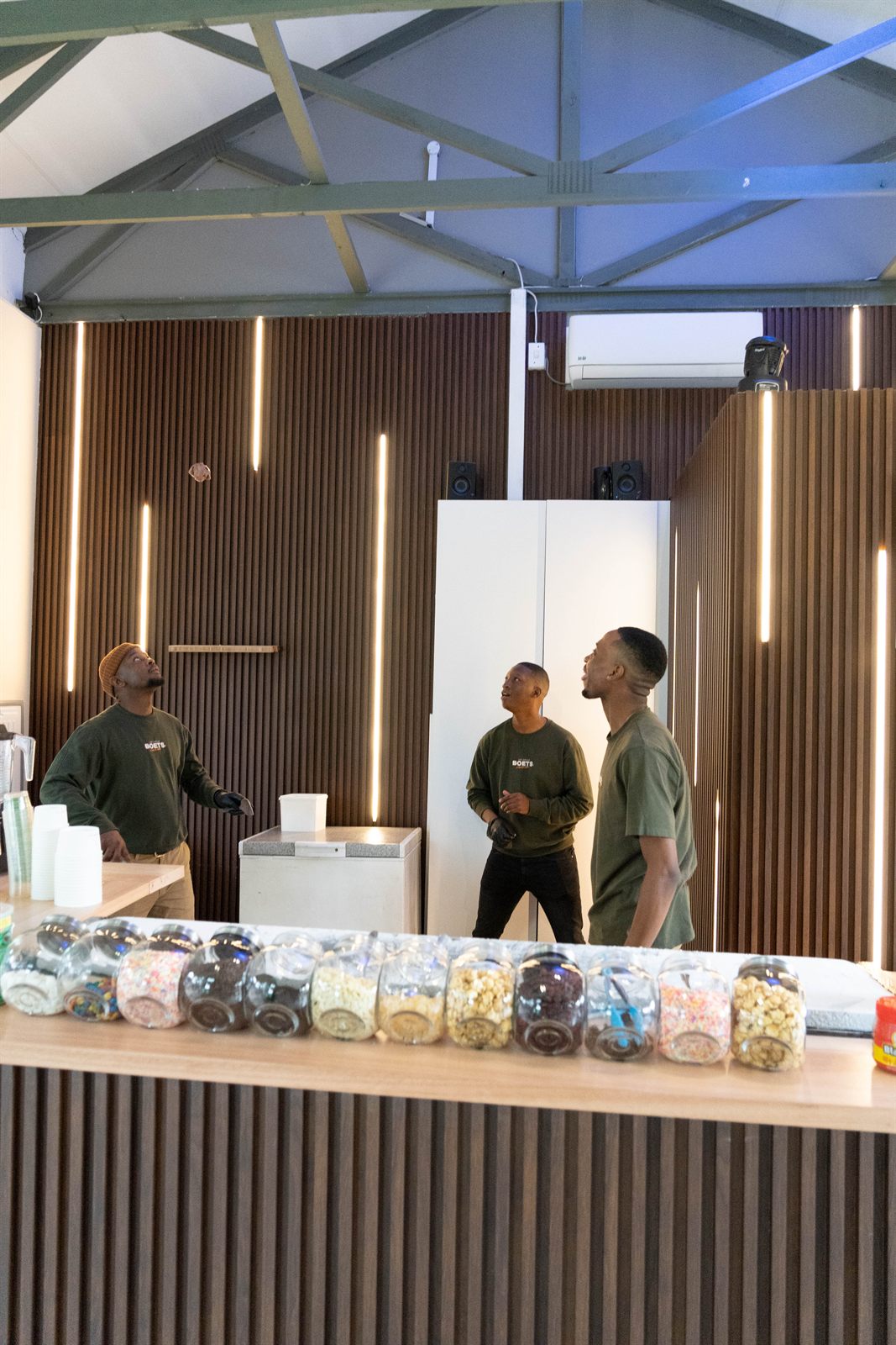 Ice Cream Boets in action — photo 13